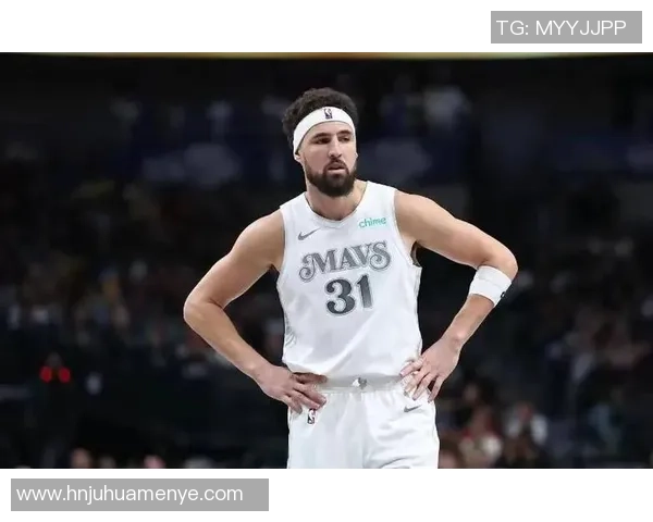 汤普森与比尔的巅峰对决谁能在赛场上笑到最后 汤普森与比尔的巅峰对决谁能在赛场上笑到最后